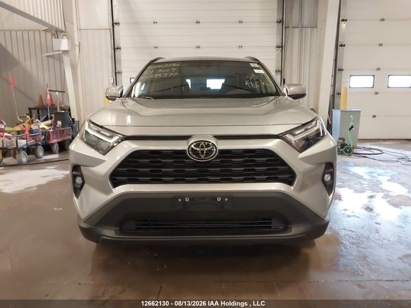 2024 TOYOTA RAV4 XLE/XLE PREMIUM