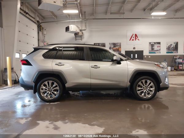 2024 TOYOTA RAV4 XLE/XLE PREMIUM