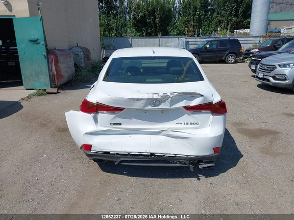 2018 LEXUS IS 300