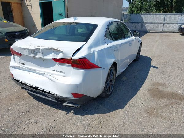2018 LEXUS IS 300