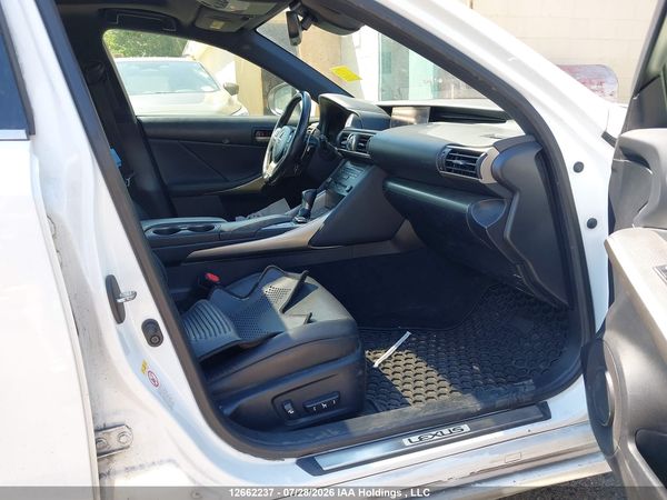 2018 LEXUS IS 300