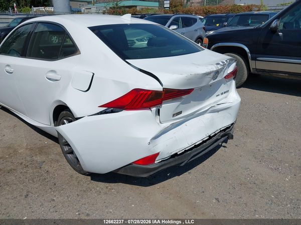 2018 LEXUS IS 300