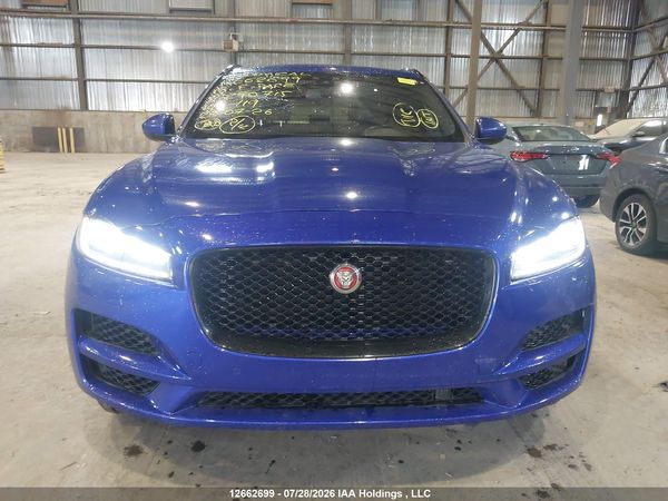 2018 JAGUAR F-PACE 25T PRESTIGE
