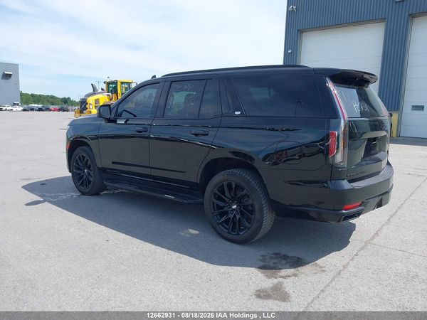 2023 CADILLAC ESCALADE SPORT — I3