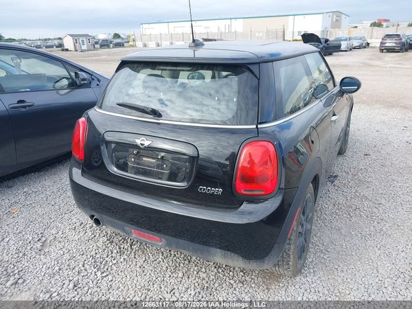 2017 MINI 3 DOOR COOPER