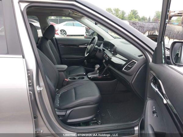 2025 KIA SELTOS S