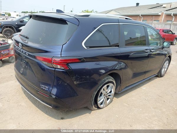 2024 TOYOTA SIENNA — I4