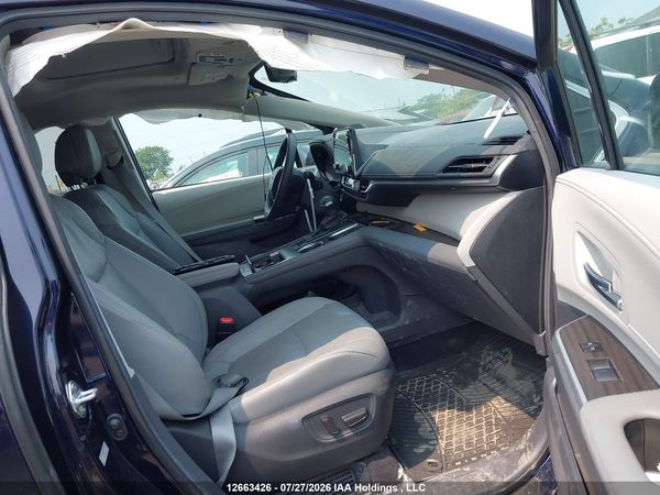 2024 TOYOTA SIENNA — I5