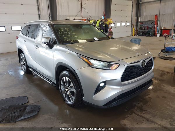 2023 TOYOTA HIGHLANDER xle