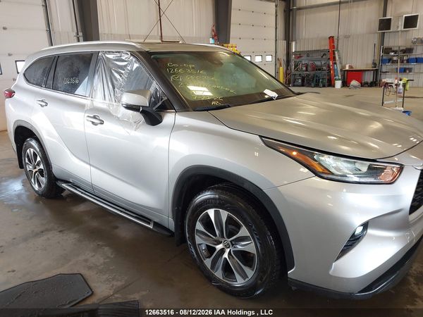 2023 TOYOTA HIGHLANDER xle