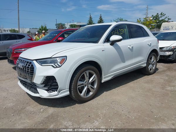2020 AUDI Q3 S Line quattro Prestige