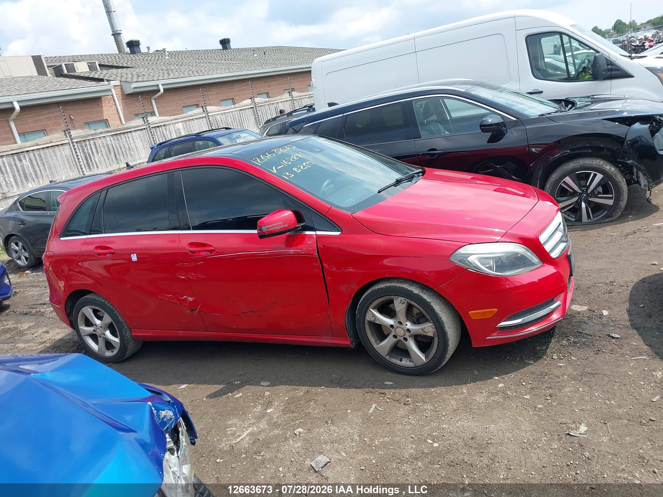 2013 MERCEDES-BENZ B250