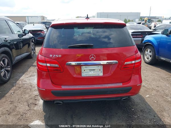 2013 MERCEDES-BENZ B250