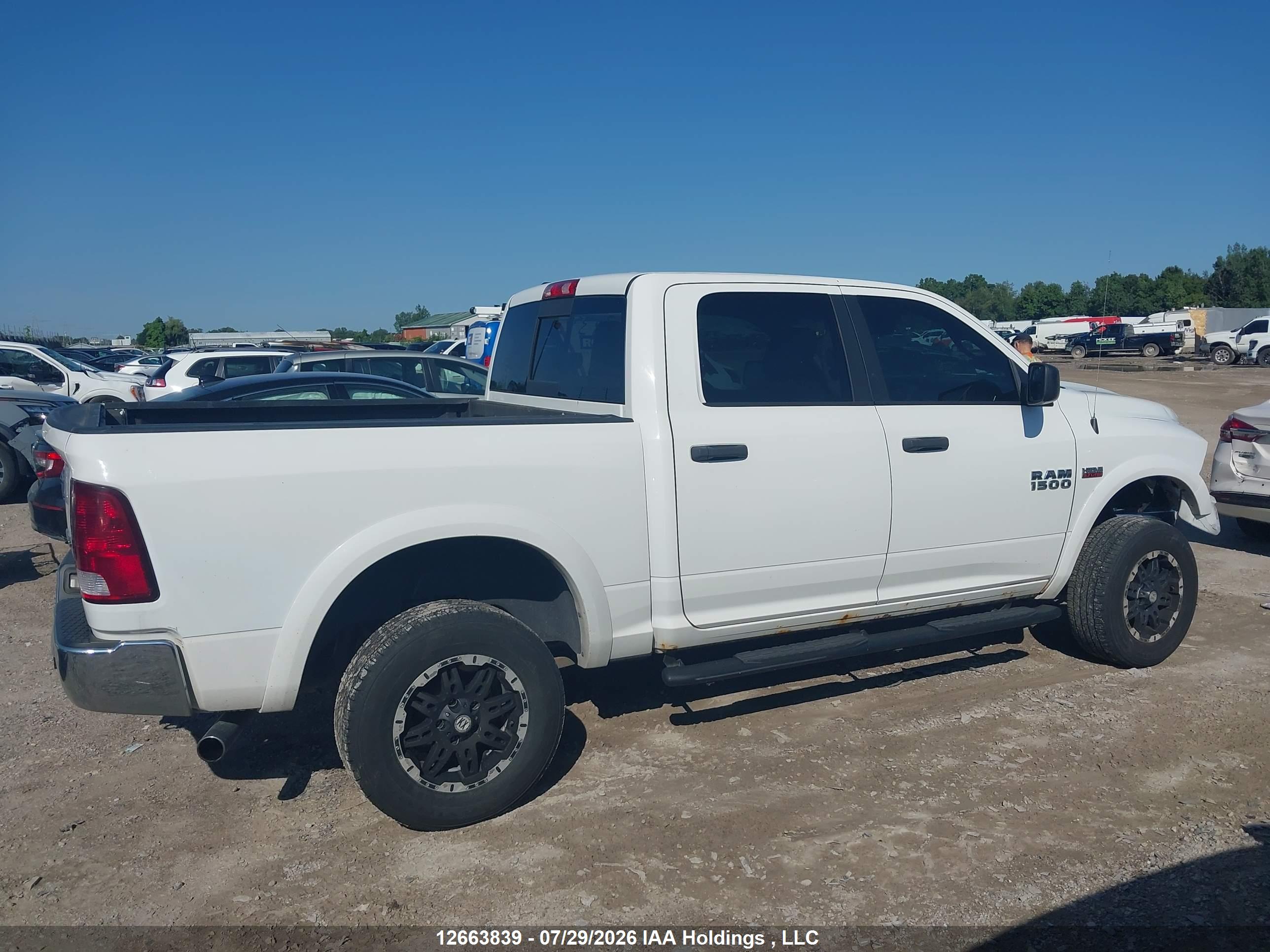 2017 RAM 1500 SLT