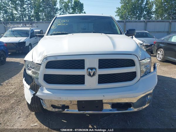 2017 RAM 1500 SLT