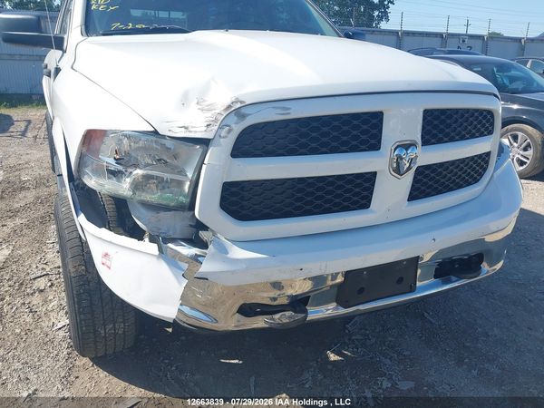2017 RAM 1500 SLT