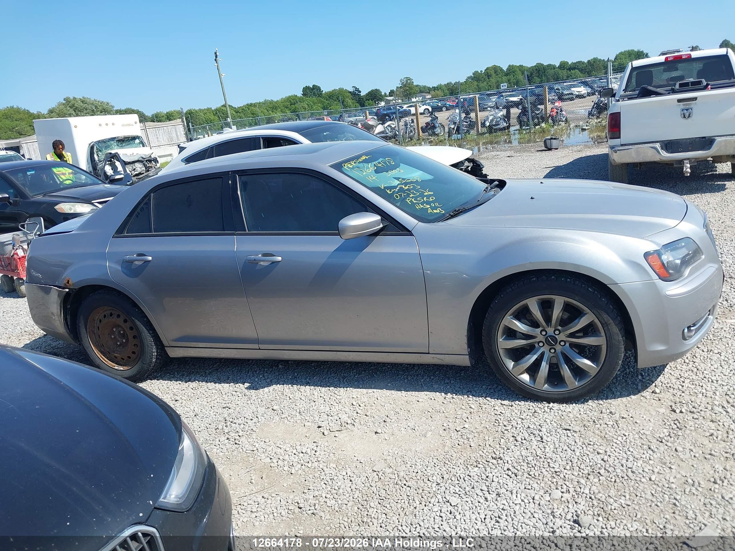 2014 CHRYSLER 300 S