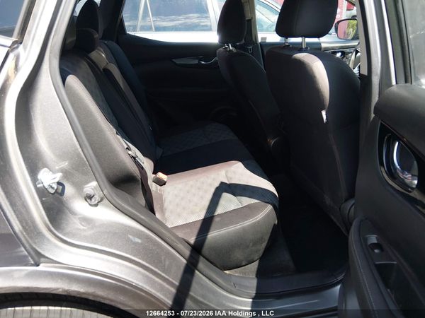2018 NISSAN QASHQAI S/SL/SV — I8