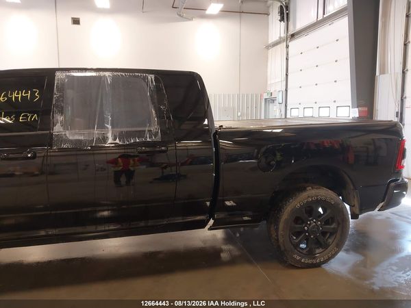 2024 RAM 3500 LARAMIE