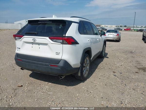 2021 TOYOTA RAV4 XLE/XLE PREMIUM