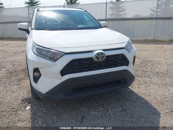 2021 TOYOTA RAV4 XLE/XLE PREMIUM