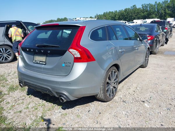 2016 VOLVO V60