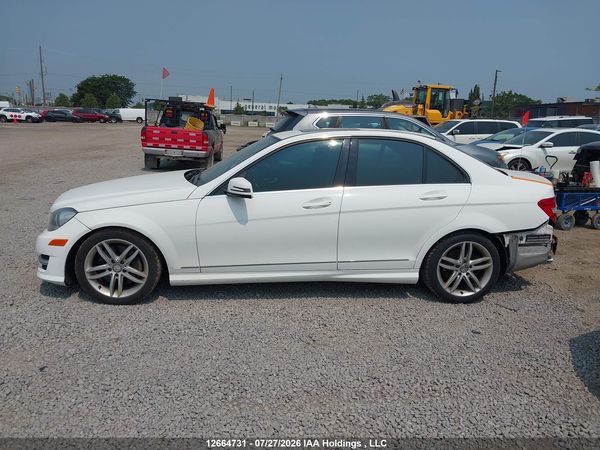 2013 MERCEDES-BENZ C 300 4MATIC