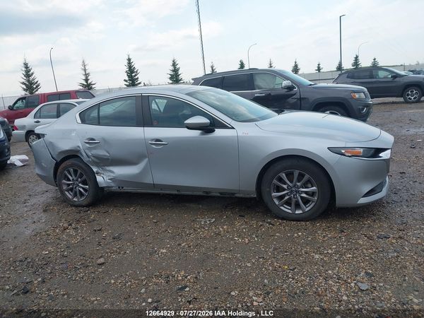 2022 MAZDA MAZDA3 GS