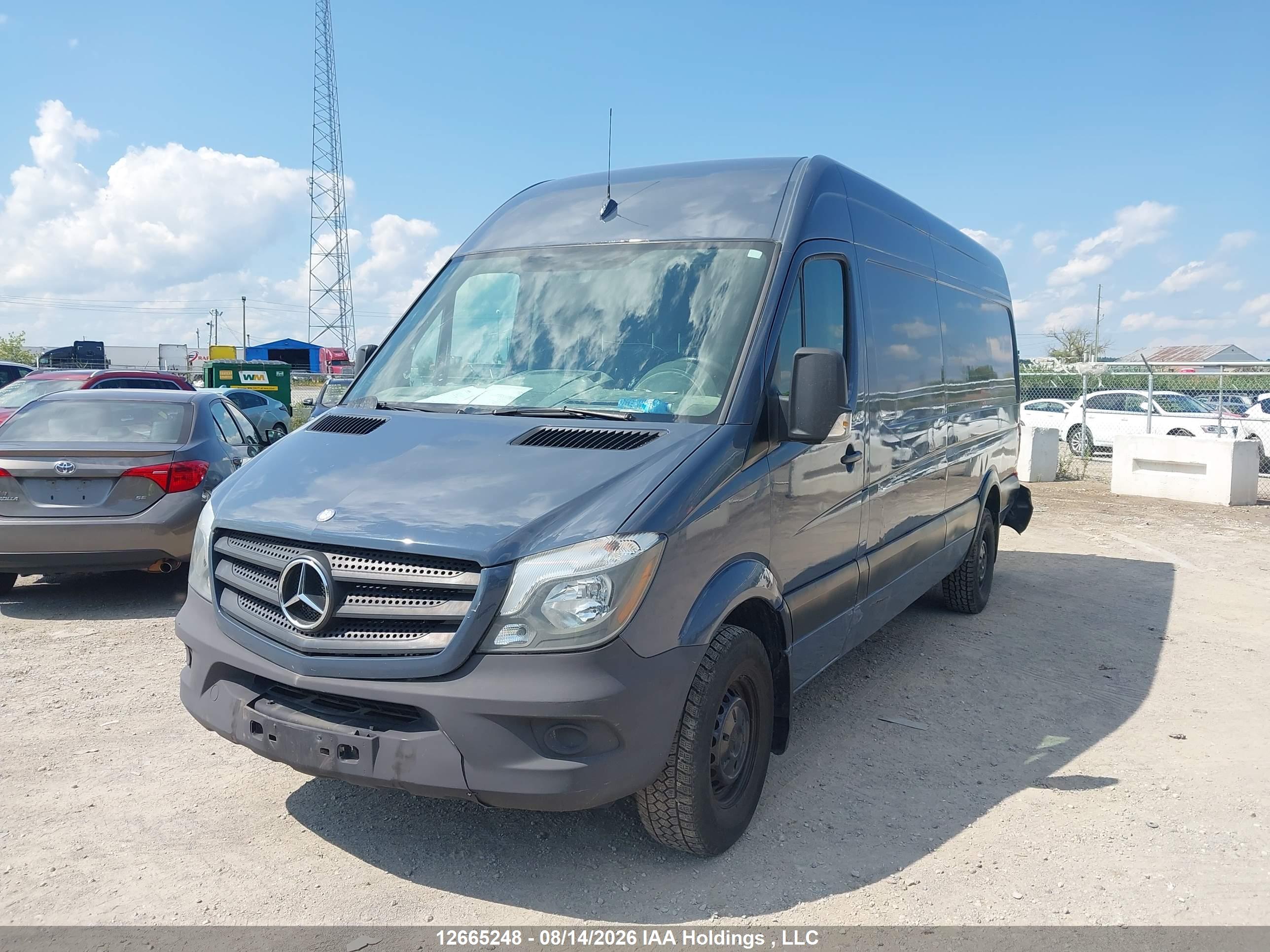 2015 MERCEDES-BENZ SPRINTER 2500 — I2