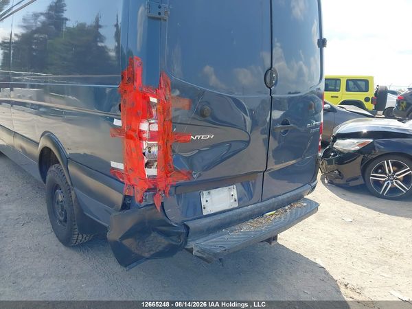 2015 MERCEDES-BENZ SPRINTER 2500 — I6