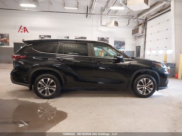 2025 TOYOTA HIGHLANDER