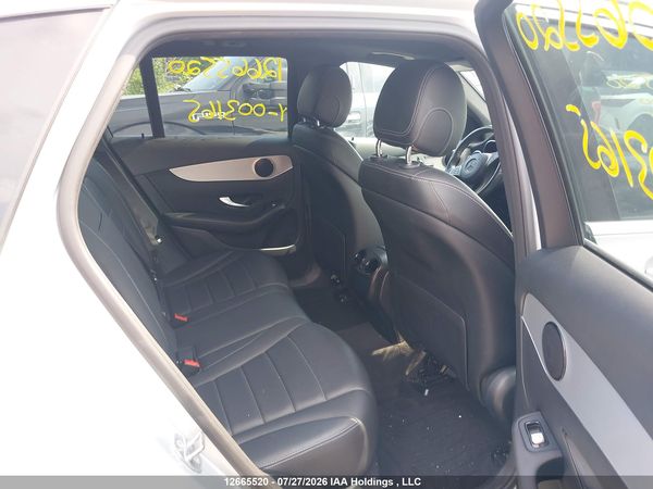 2017 MERCEDES-BENZ GLC 300 4MATIC