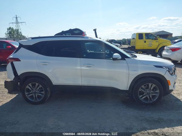 2023 KIA SELTOS LX