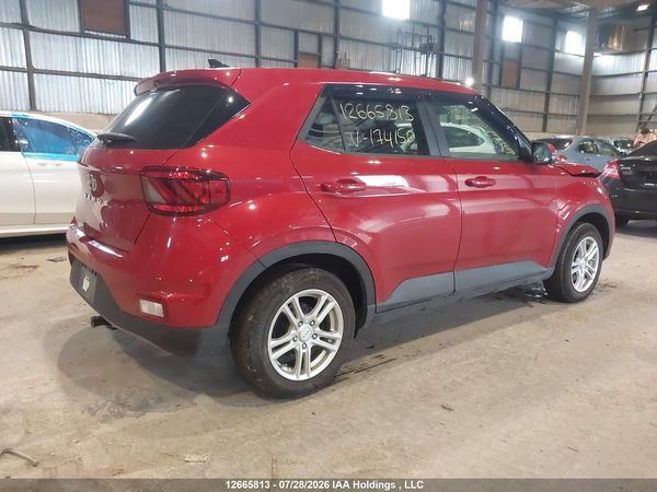 2022 HYUNDAI VENUE SE
