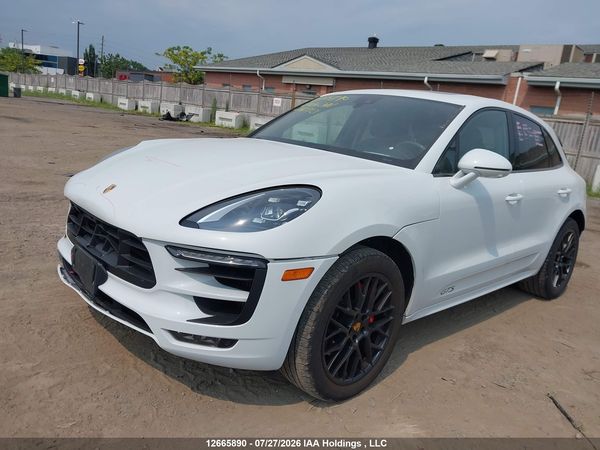 2018 PORSCHE MACAN GTS