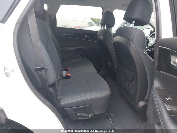 2017 KIA SORENTO LX/L