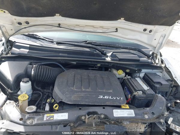 2017 DODGE GRAND CARAVAN SE — I10