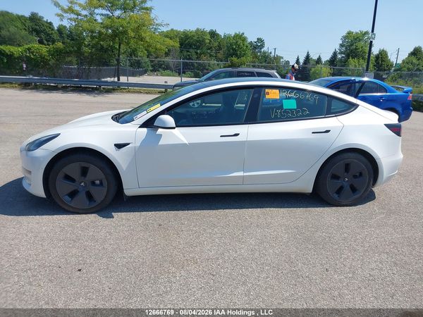 2021 TESLA MODEL 3