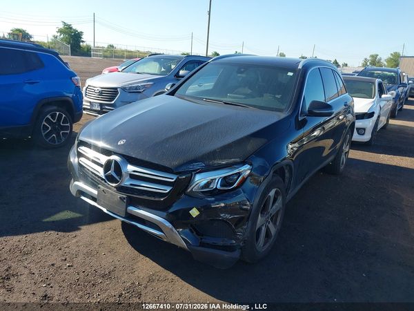 2018 MERCEDES-BENZ GLC 300 — I2