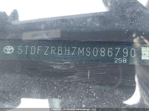 2021 TOYOTA HIGHLANDER PLATINUM