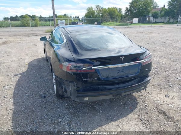 2017 TESLA MODEL S — I18