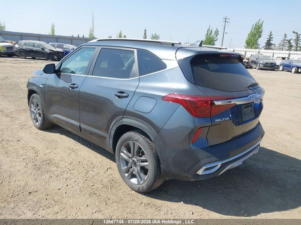 2022 KIA SELTOS S