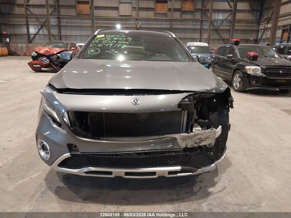 2019 MERCEDES-BENZ GLA 250 4MATIC