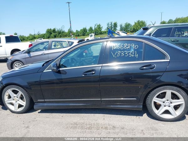 2013 MERCEDES-BENZ C 300