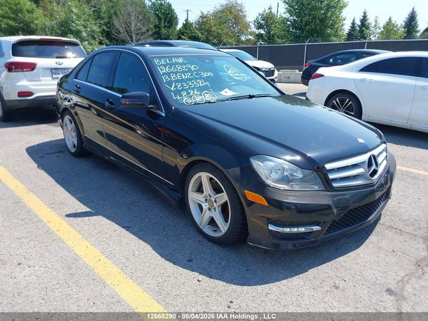 2013 MERCEDES-BENZ C 300