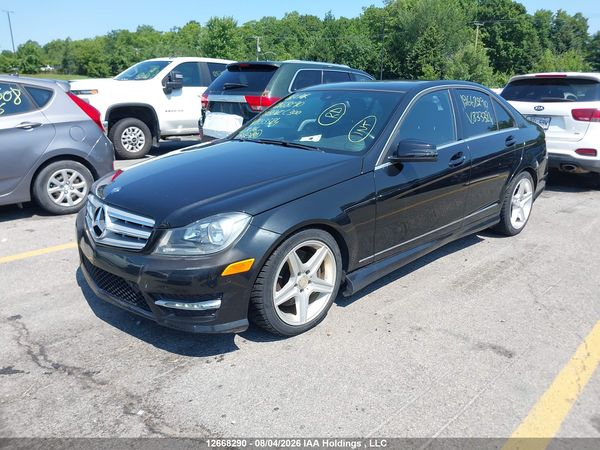 2013 MERCEDES-BENZ C 300