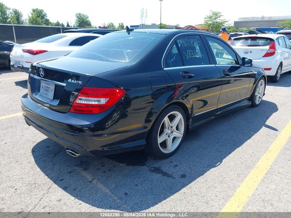 2013 MERCEDES-BENZ C 300