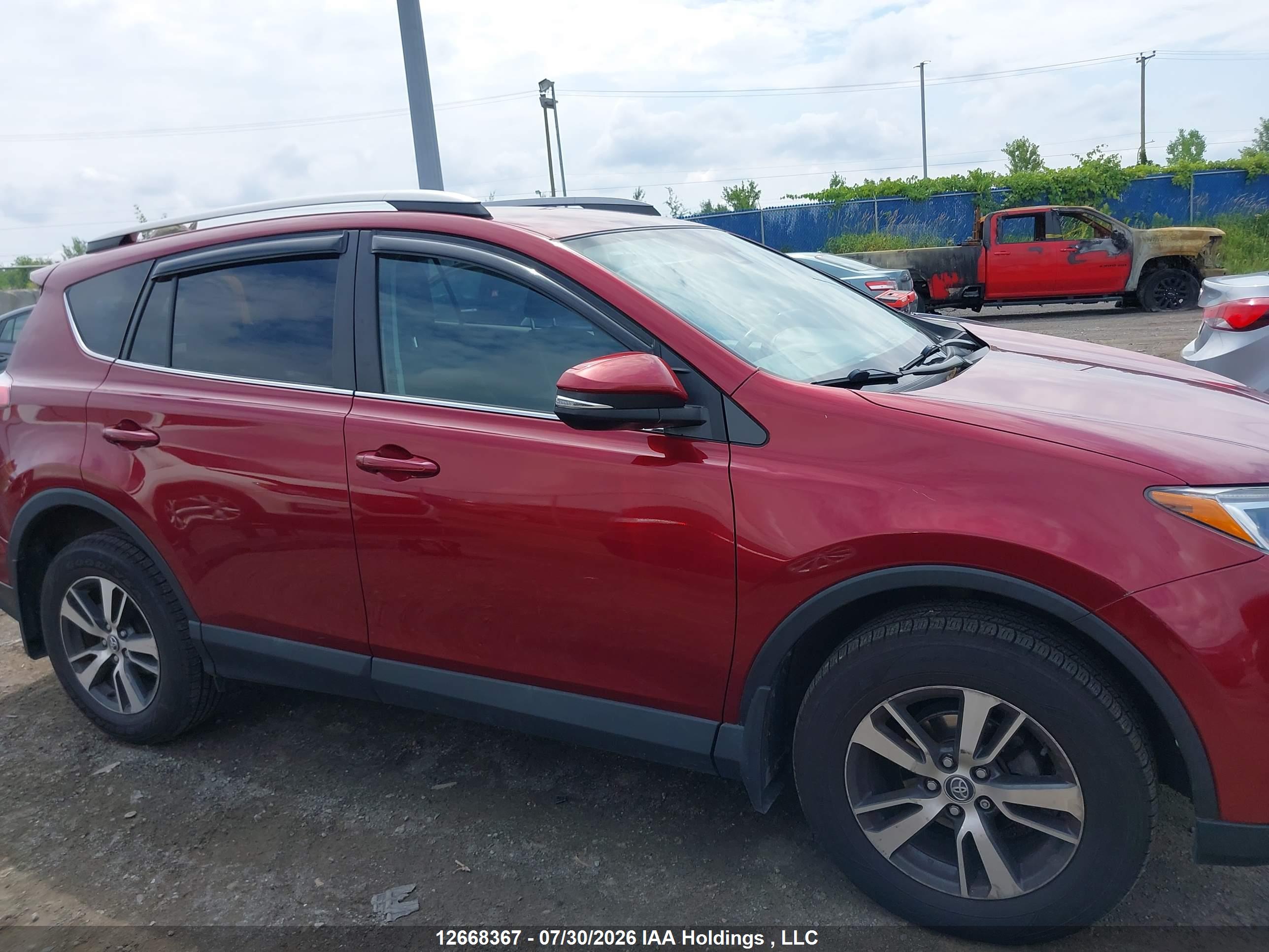 2018 TOYOTA RAV4 LE