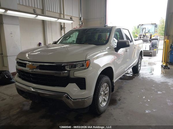 2025 CHEVROLET SILVERADO — I2