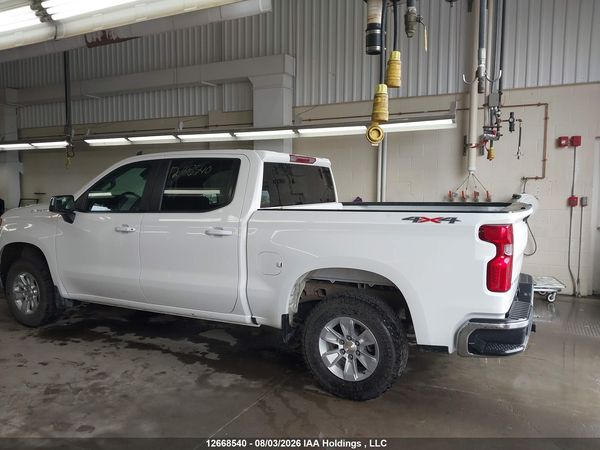 2025 CHEVROLET SILVERADO K1500 LT — I14